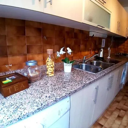 In - Theorynomadrooms Quarto Casal 3 *